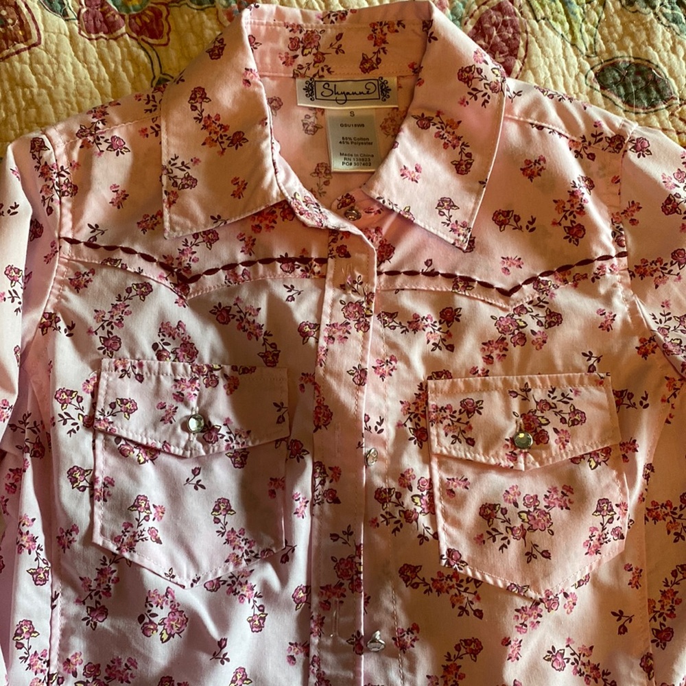 Girls button up floral shirt